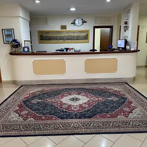 https://park-hotel-villamaria.it-romehotels.com